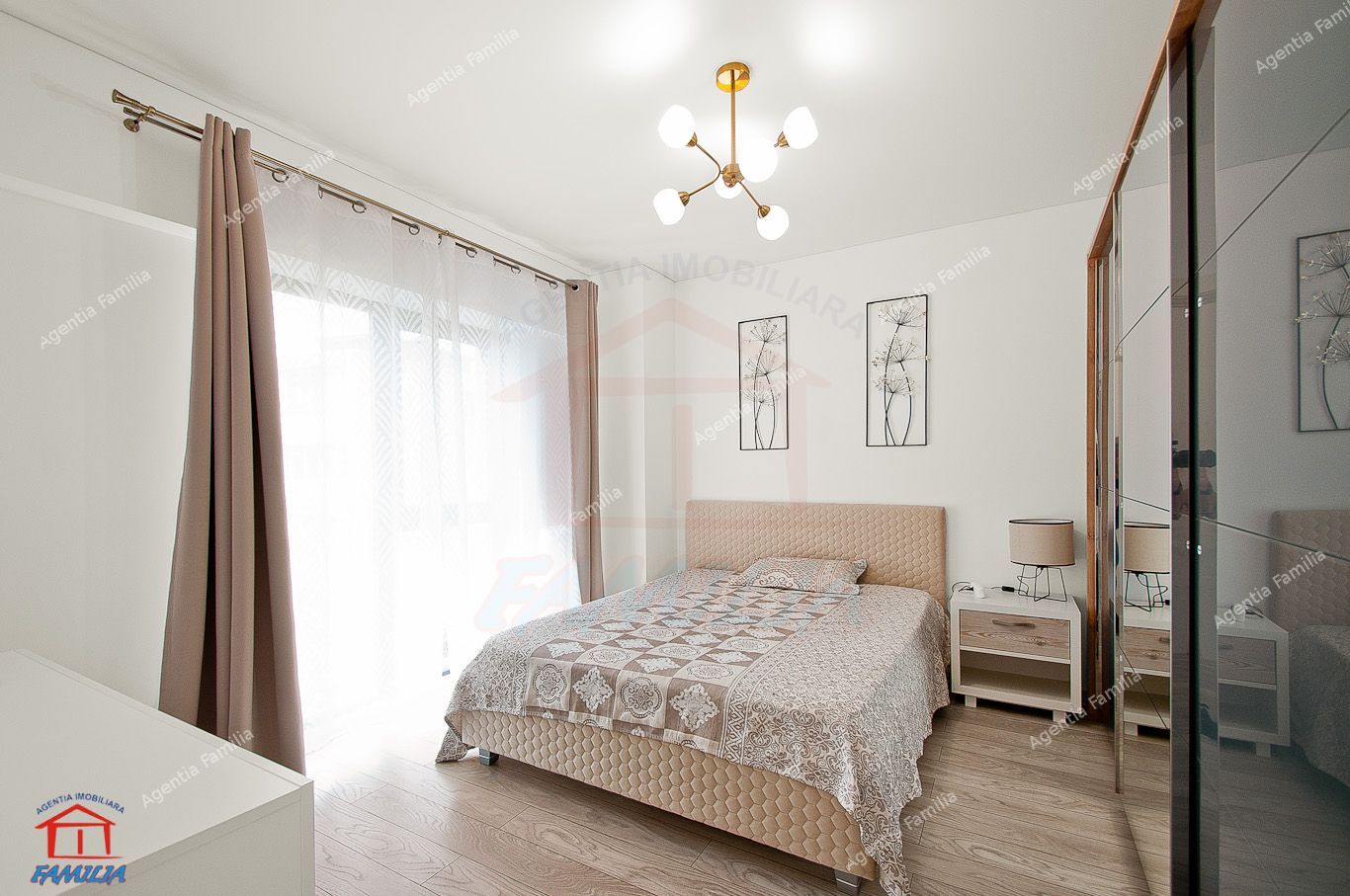 Trei camere de inchiriat Riviera by Viva - Poză 13