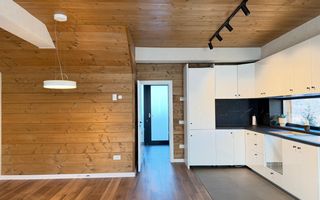 Casă de vacanță modernă într-un cadru natural deosebit – Râșnov - Poză 5