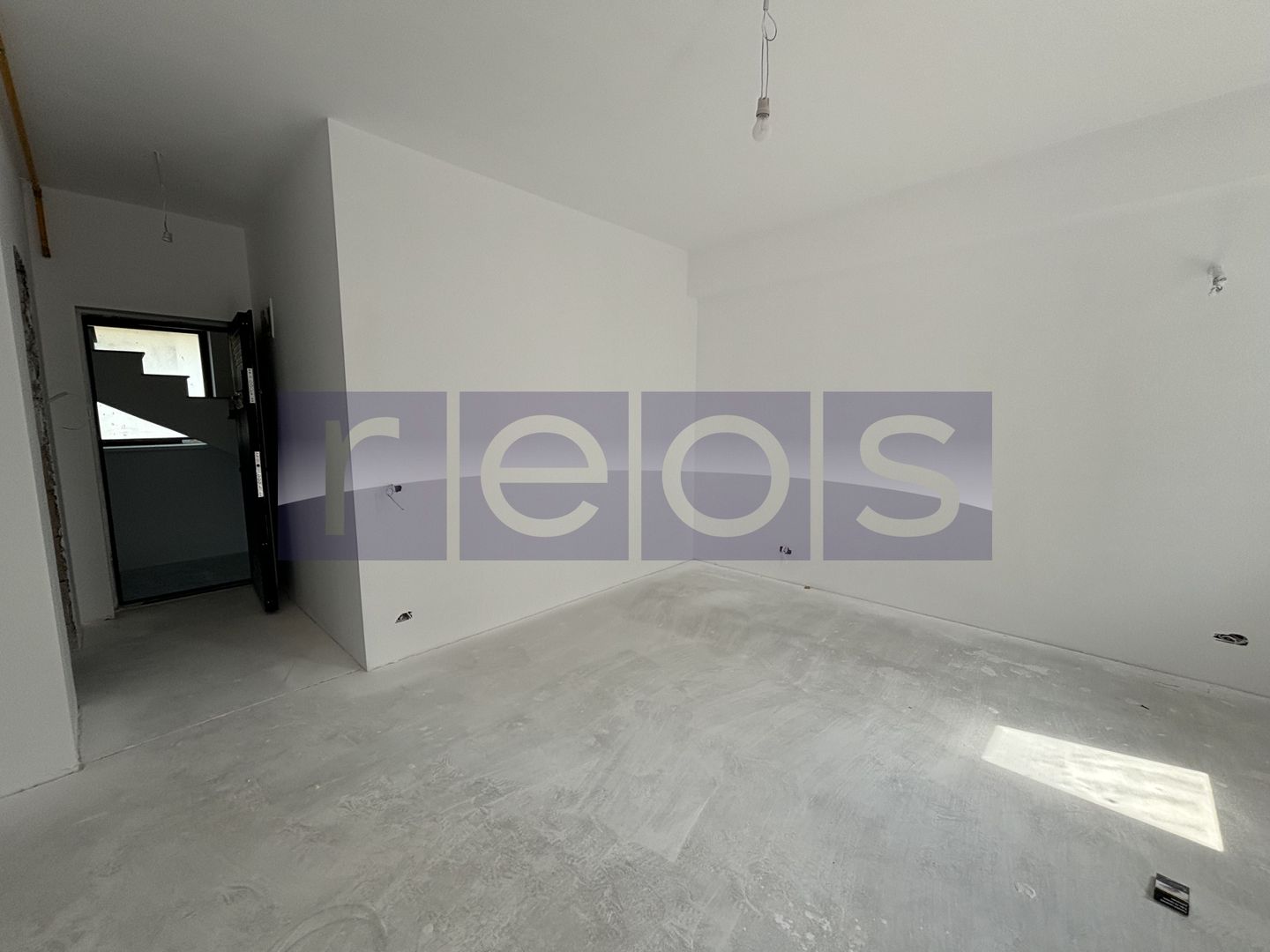 GARSONIERA | BLOC NOU | BALCON 6MP - Poză 4