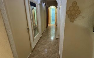 De Vânzare - Apartament 3 Camere, Strada Decebal - Poză 15