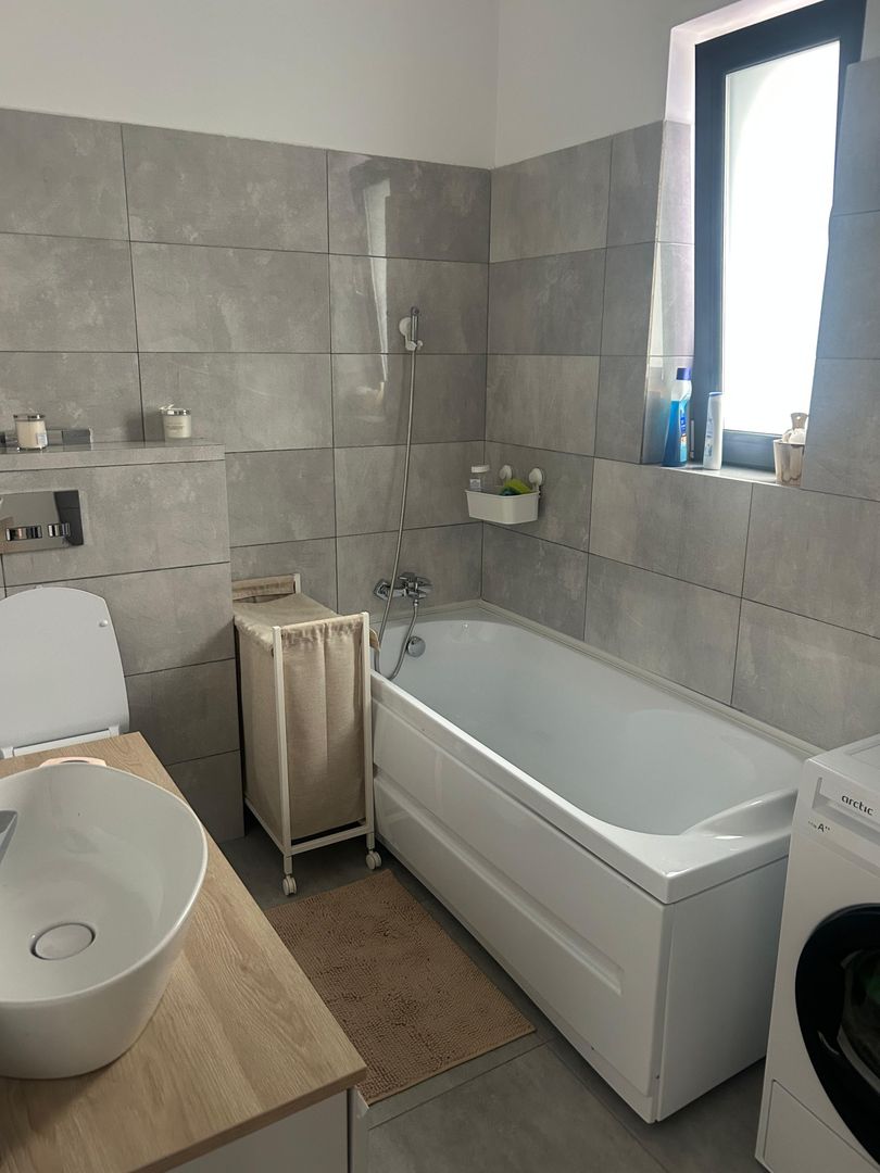 Vila in Otopeni, constructie noua, moderna, acces facil, comunitate - Poză 16