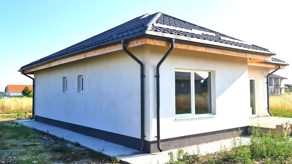 Casa individuala 3 camere finalizata cartier Izvor Tarlungeni Brasov - Poză 16