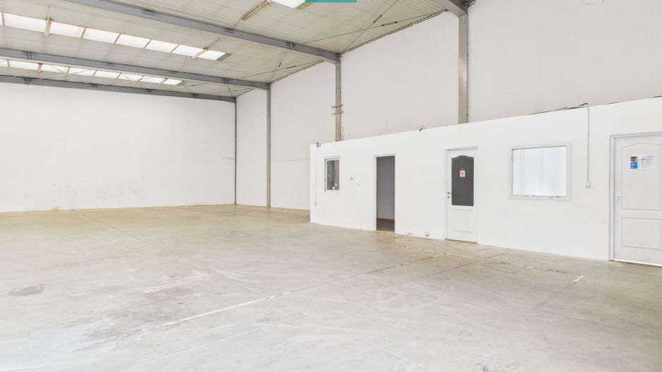 Spațiu industrial de 378 mp în Arad - Poză 2