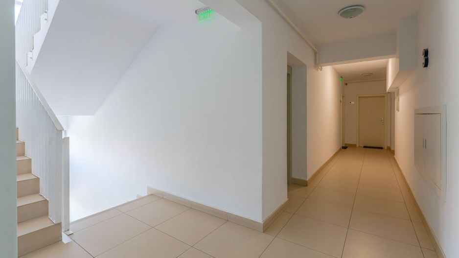 Studio mobilat și utilat, bloc 2020, etaj 3 – Terasă comuna amenajată - Poză 13