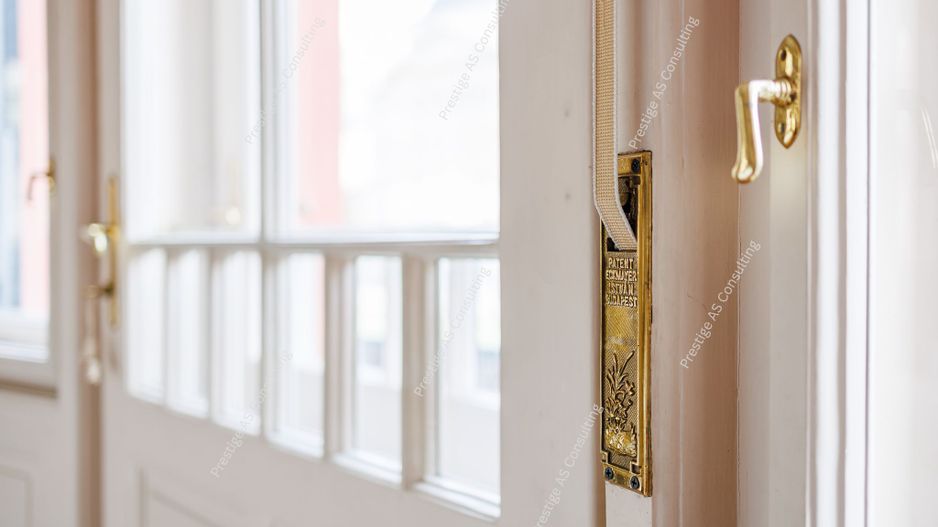 Resedinta patrimoniala de 222 mp | Piata Victoriei | Cladire istorica-Lift - Poză 39