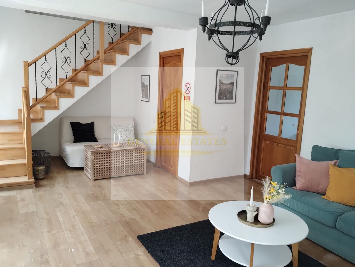 Casă de poveste în Moieciu de Sus - Poză 4