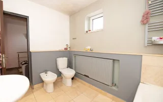 Casa de vanzare 9 camere potential investitie Cornetu teren 1200mp - Poză 21