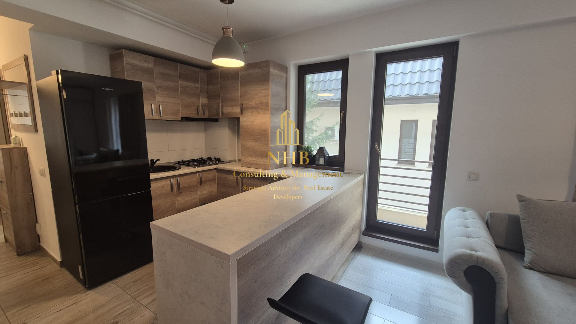 Apartament de 2 camere, centrala, complet mobilat - Pod Constanța - Poză 5