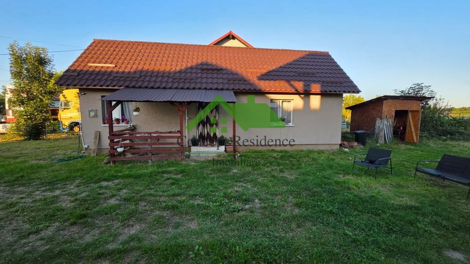 Casă pe nivel 50 mp utili + 1100 mp teren, Mocira zona Aramis - Poză 1