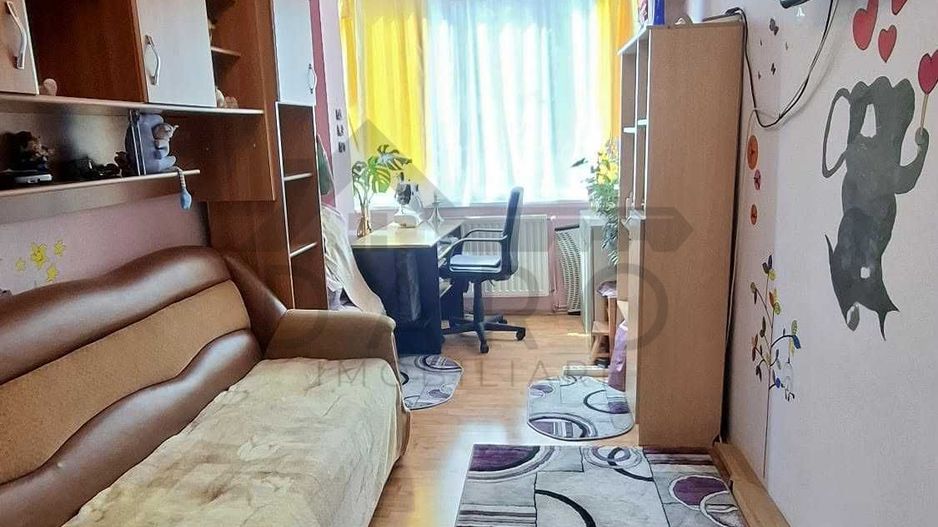 De vanzare Apartament cu 3 camere - Poză 6