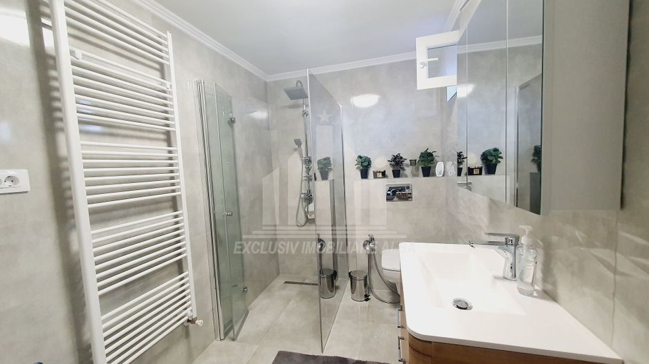 Apartament cu 3 camere decomandate, Centru - Poză 7