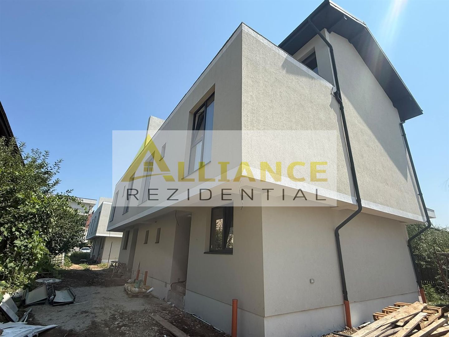 Popesti Leordeni-Duplex 5 camere - 4 bai-Terasa + Curte-250 MP - Poză 1