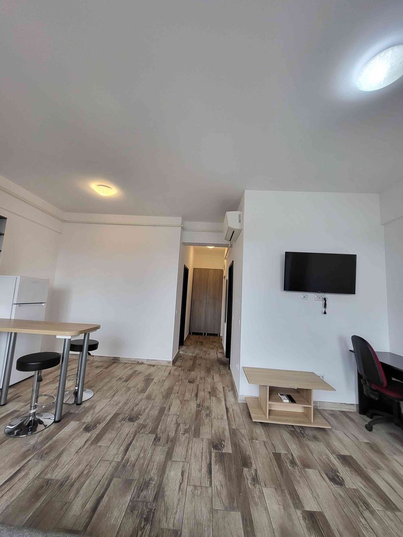 2 camere open space, 43mp-Centru Civic/Podu Ros/Palas - Poză 6