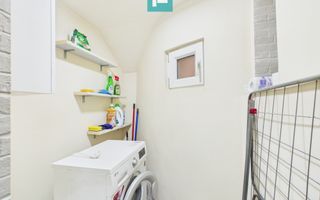 Apartament ultracentral, renovat, cu garaj - Poză 10