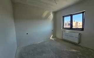 Casa noua 4 dormitoare, spatiu bun pentru familie - Poză 18