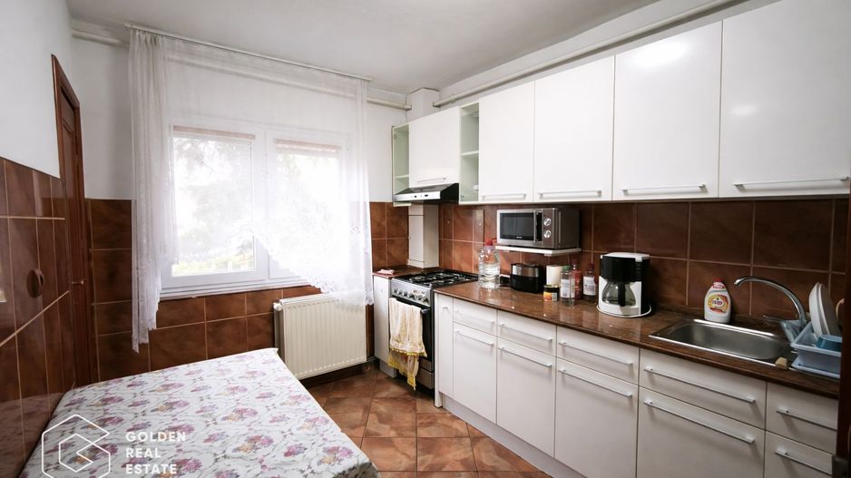 Apartament spatios si practic, centrala proprie, Micalaca - Poză 3