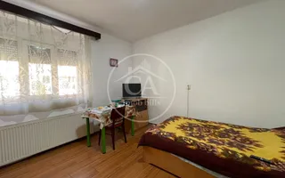 Casa de vanzare cu 4 camere in zona Nufaru,  Oradea - Poză 21