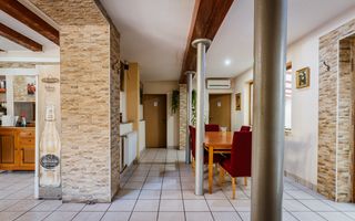 Spațiu comercial la parter în Podgoria - Poză 9