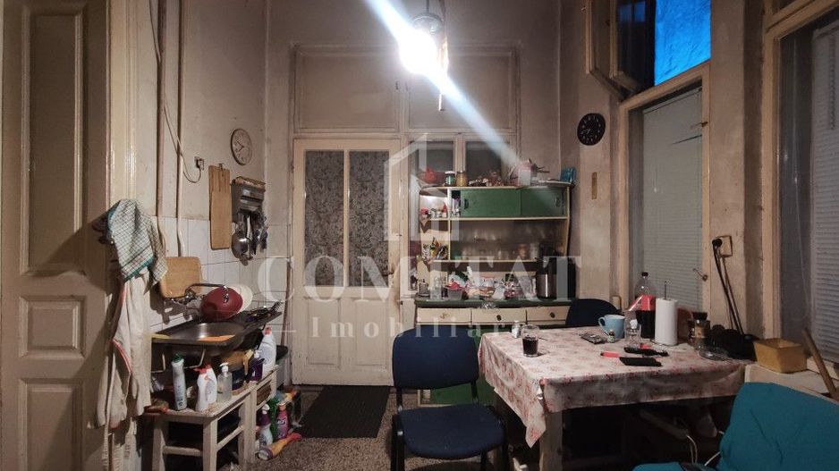 Apartament de vânzare | Clădire istorică | zona str. Republicii - Poză 2