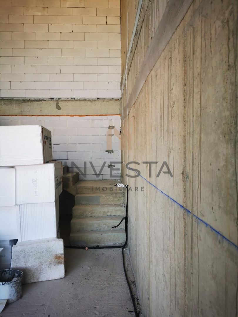 Penthosue cu view spectaculor in Sopor! 3 camere pe 2 nivele! - Poză 3