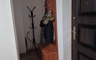 BRASADAS vinde garsoniera 21mp la etajul 4/4 pe Bd Closca. - Poză 4