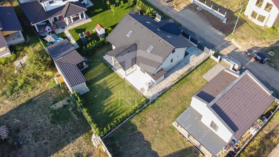 Casa deosebita de vanzare in Giarmata COMISION 0% CUMPARATOR - Poză 35