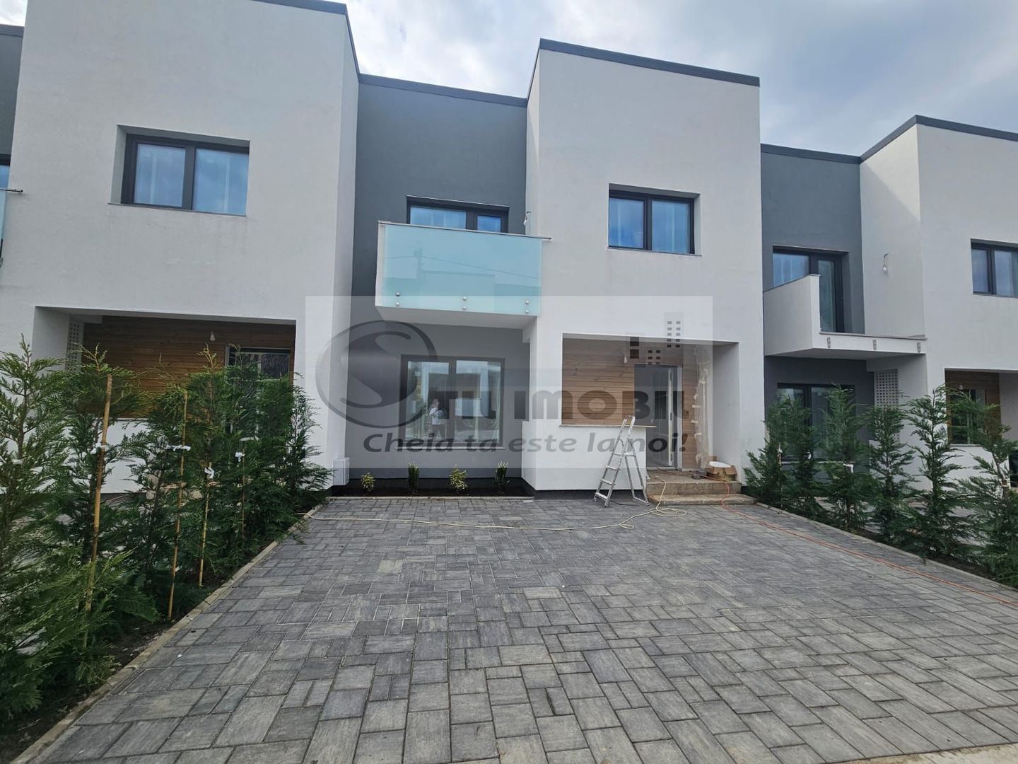 Vila insiruita - Popas Pacurari - Intabulat - Mutare imediata! - Poză 1