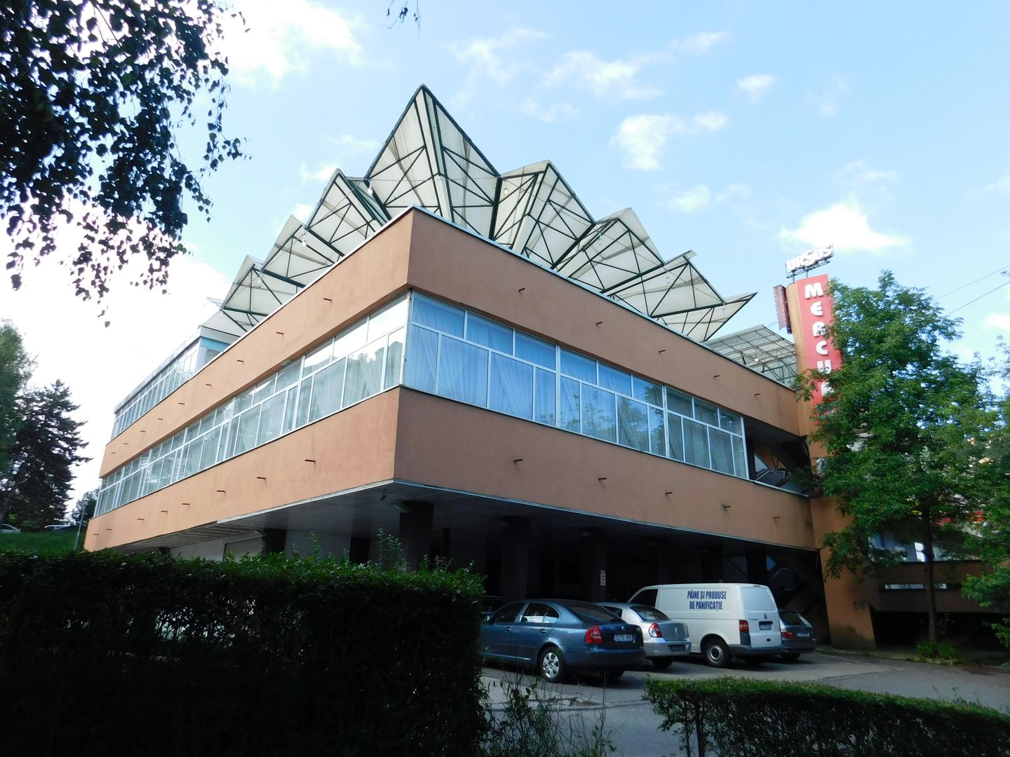 Restaurant cu terasă de închiriat, în Complex Comercial Mercur - Poză 10