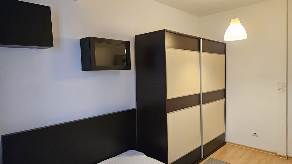 De Inchiriat Garsoniera Dubla zona Bucuresti Noi - Bazilescu - Poză 9