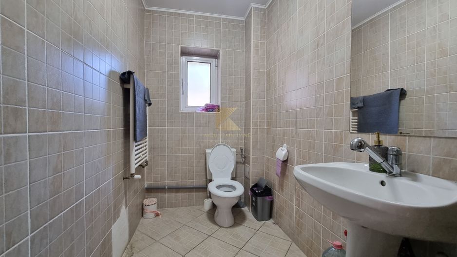 Spatiu comercial pretabil multiple destinatii, Florilor Brasov - Poză 12