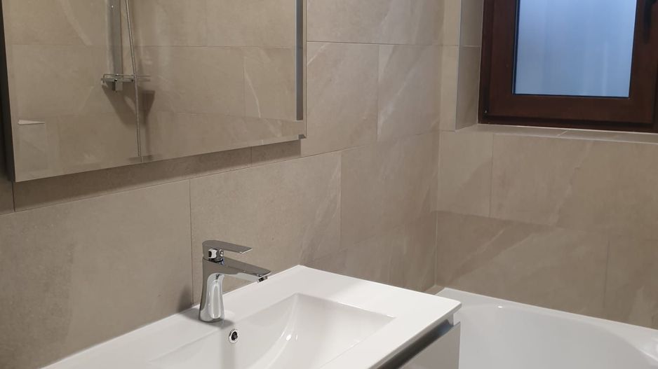 Zona Hotel IQ - Poză 5