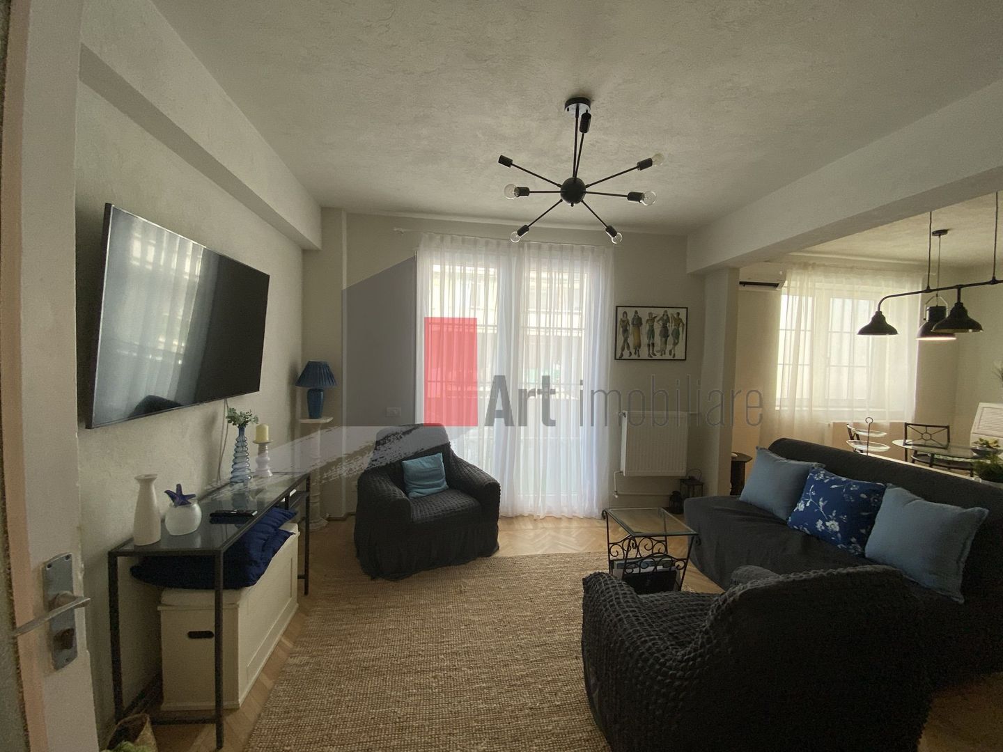 Apartament deosebit 2+1 camere complet renovat - Natiunile Unite - Poză 2