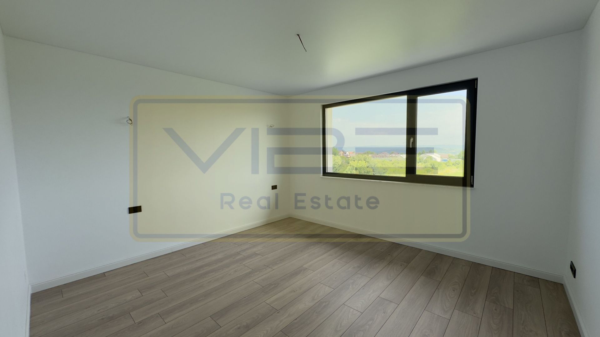 Casa individuala PREMIUM D+P+E 419mp teren, Miroslava - Poză 23