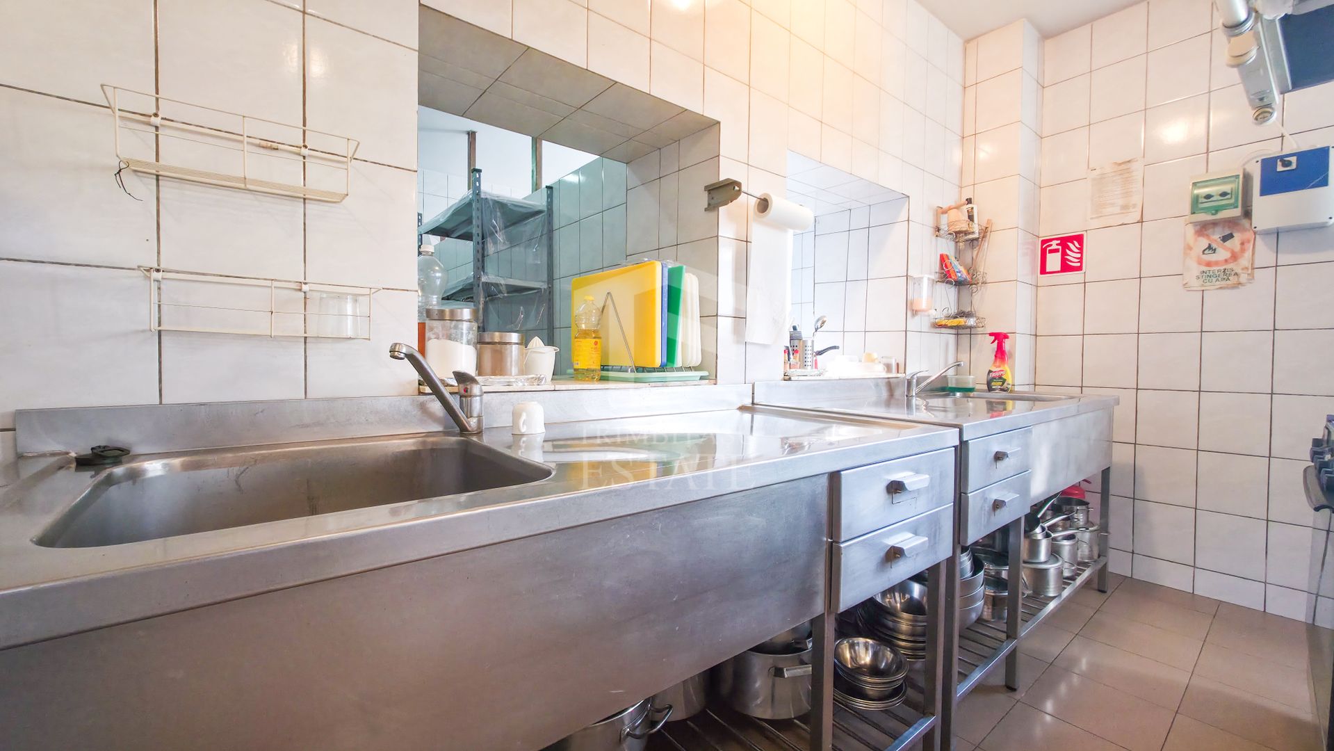 De vânzare – Proprietate comercială tip Restaurant & Salon Evenimente - Poză 8