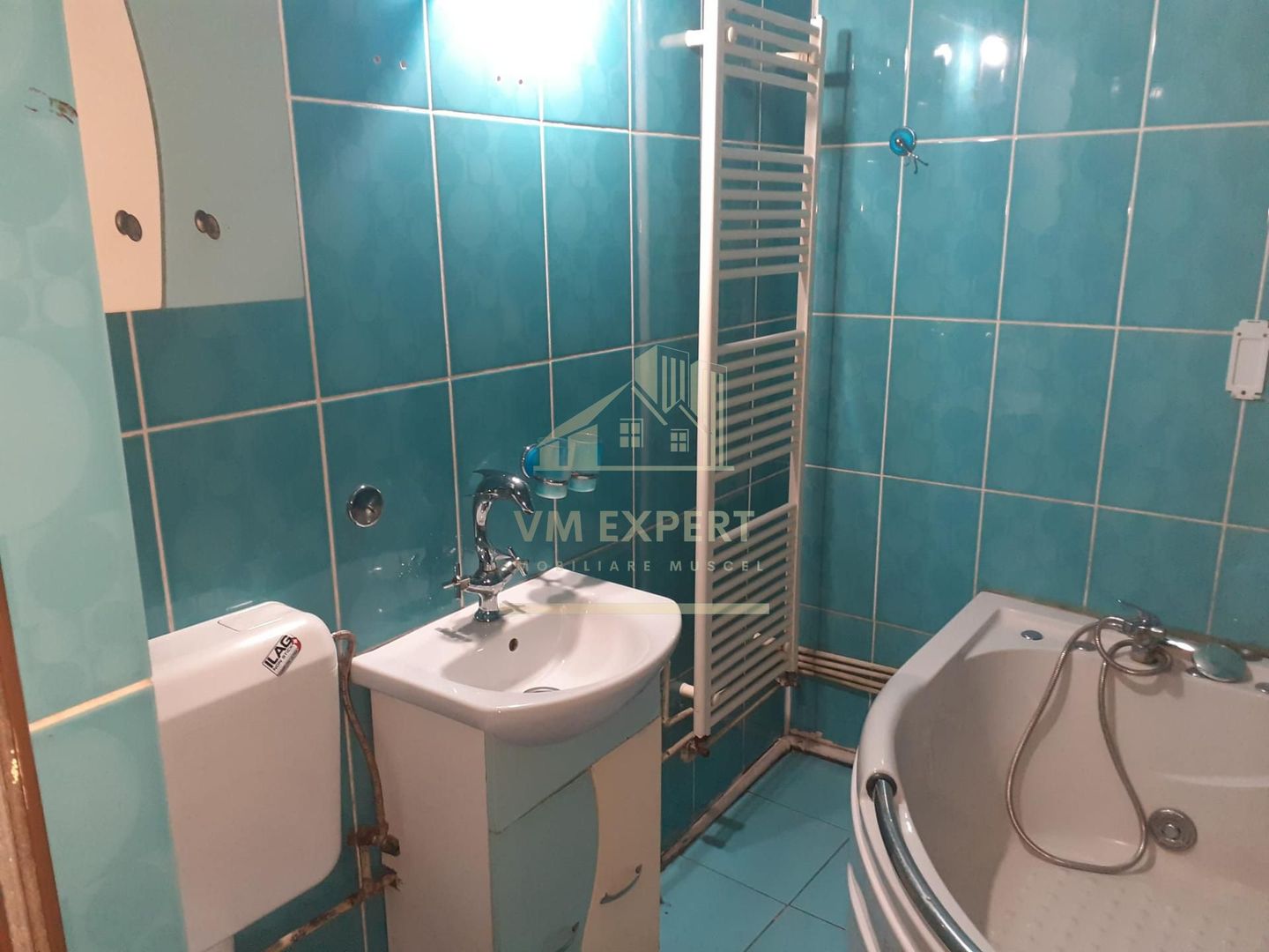 AGENTIE IMOBILIARA VINDE APARTAMENT 3 CAMERE, ZONA VISOI, MOBILAT - Poză 8