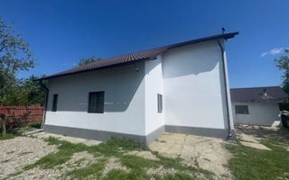 CASA DE VANZARE CU 4 CAMERE, APA SARATA, CAMPULUNG - Poză 14