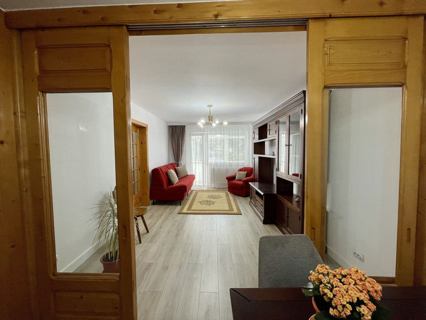 Apartament 3 camere | Parter | Mobilat & Utilat | Zona Centrala - Poză 3