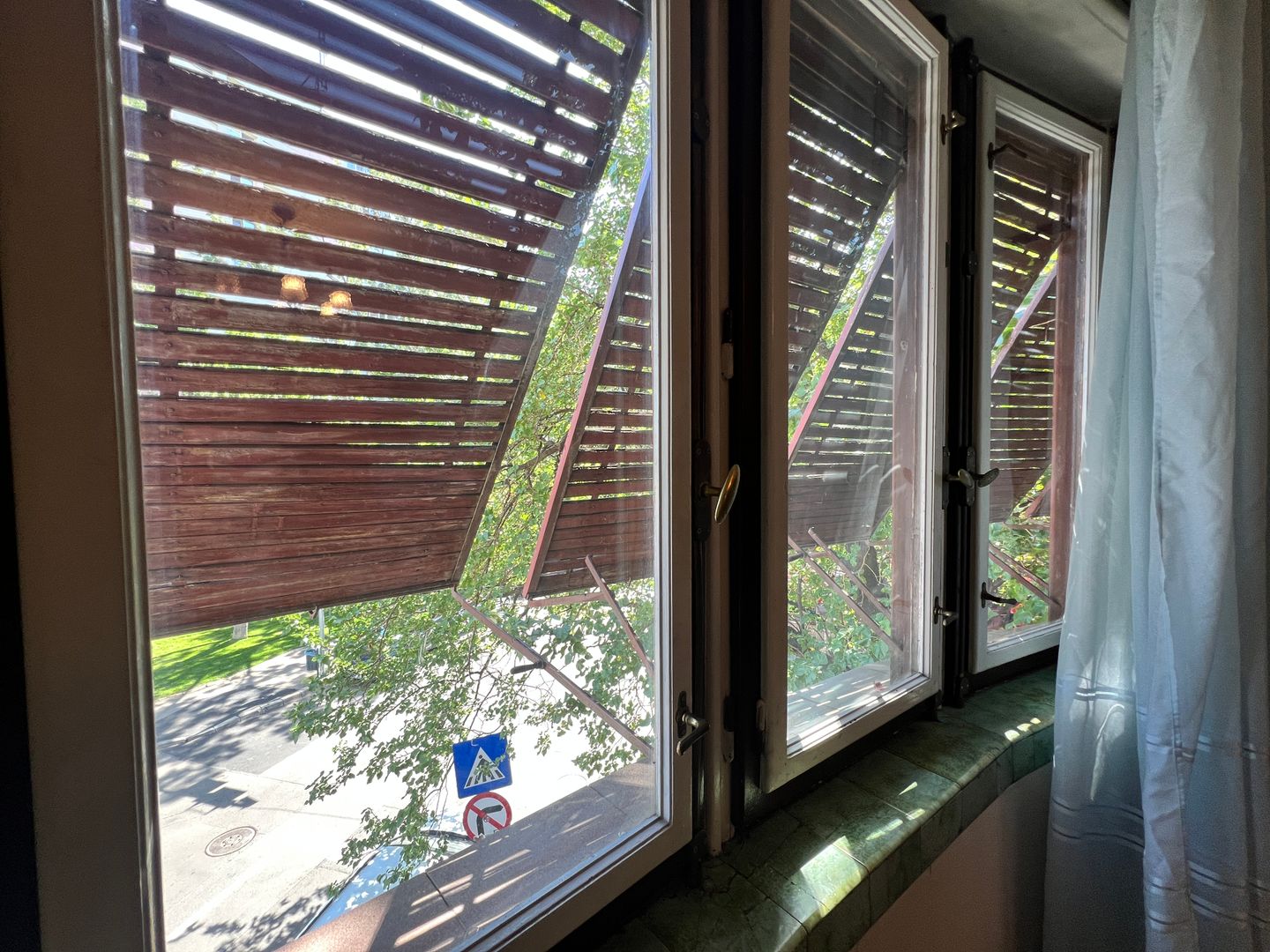 Apartament cu 3 camere de vânzare în zona Bucur Obor - Poză 4