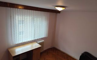 Apartament cu 3 camere in Manastur, etaj 3/4 ! - Poză 8
