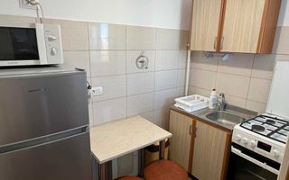 Garsoniera renovata, Nicolae Grigorescu, metrou aproape, bloc reabilitat - Poză 4