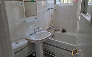 APARTAMENT 2 CAMERE - BRAZDA LUI NOVAC - DE INCHIRIAT - Poză 5