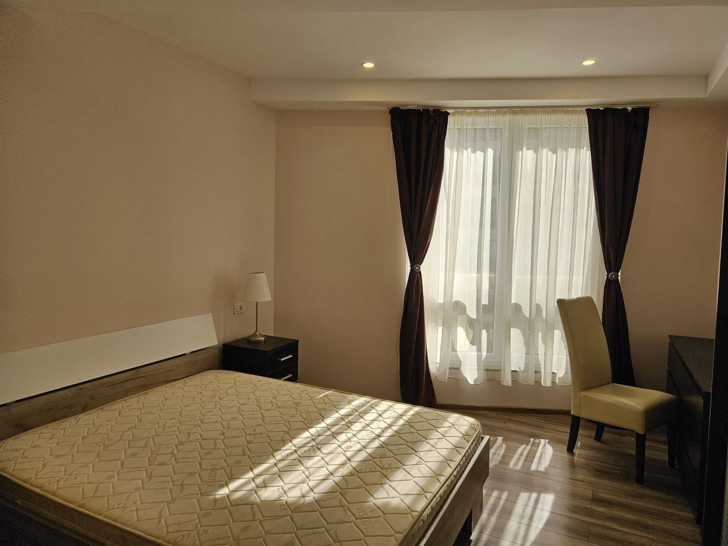 4 camere | Persepolis | Herastrau Parc | Aviatiei - Poză 5
