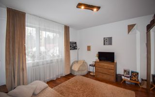 Apartament cu 3 camere | Etaj 3 | Zona Simeria - Poză 4