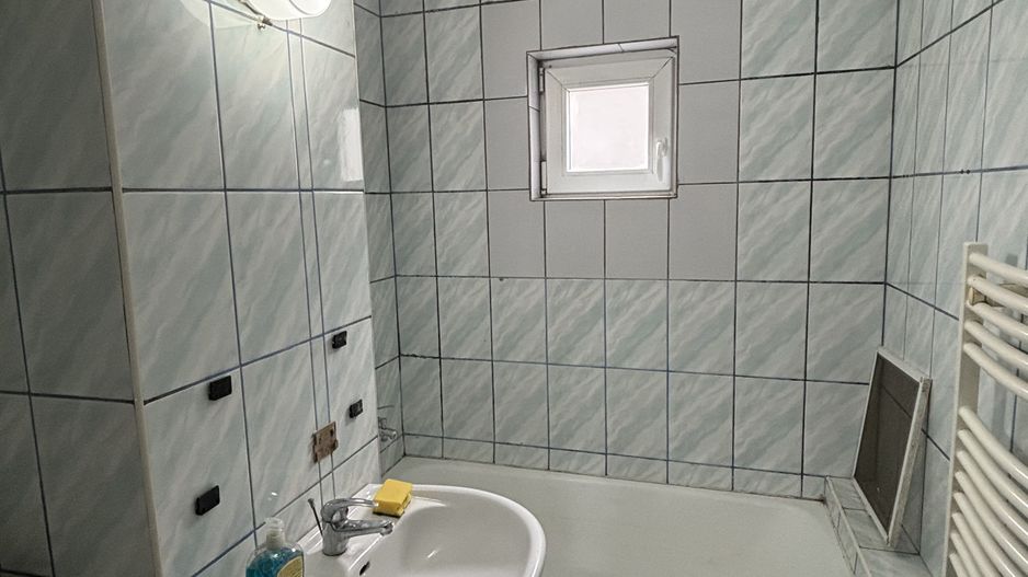 Decomandat in apropiere de Piata Verde - Poză 6