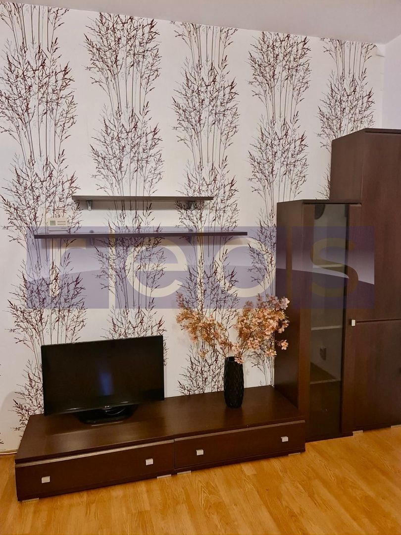 VANZARE APARTAMENT 2 CAMERE 56MP OZANA PALLADY BLOC 2009 - Poză 5