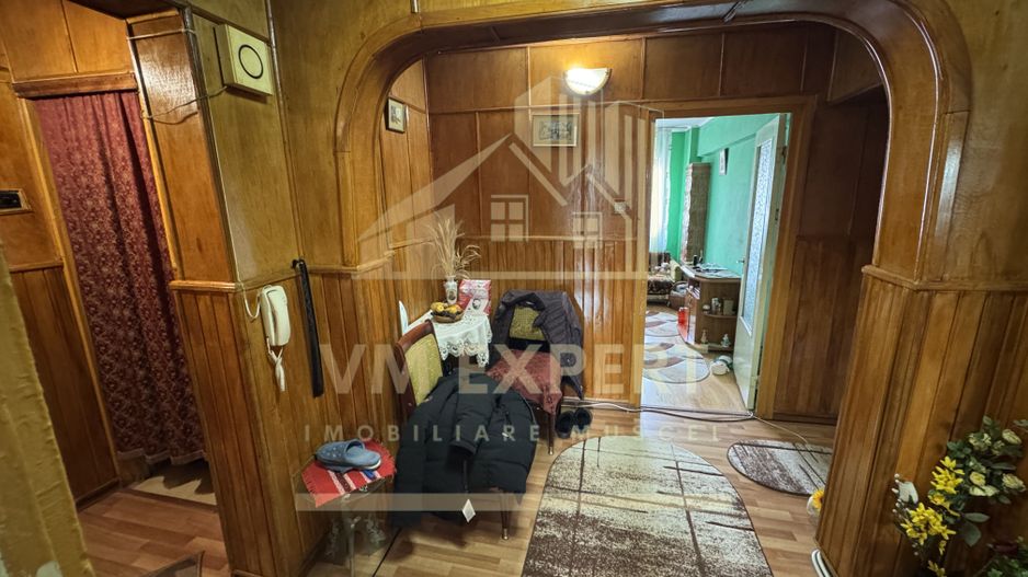 APARTAMENT 3 CAMERE CAMPULUNG, ETAJ 4, GRUI - Poză 13