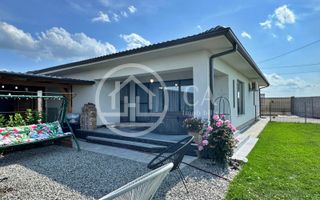 Casă de vânzare cu 3 camere si o anexa  in Sântandrei, Bihor - Poză 1