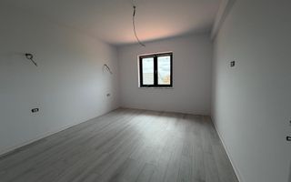 Duplex | Curte generoasa | Parter+Etaj+Pod | Toate utilitatile | 2 Bai - Poză 8