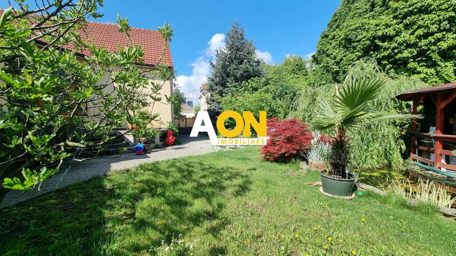 De vanzare casa 5 camere, 1200mp teren, zona ultracentrala - Poză 9