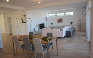 Apartament deosebit cu acces direct din lift - Poză 1